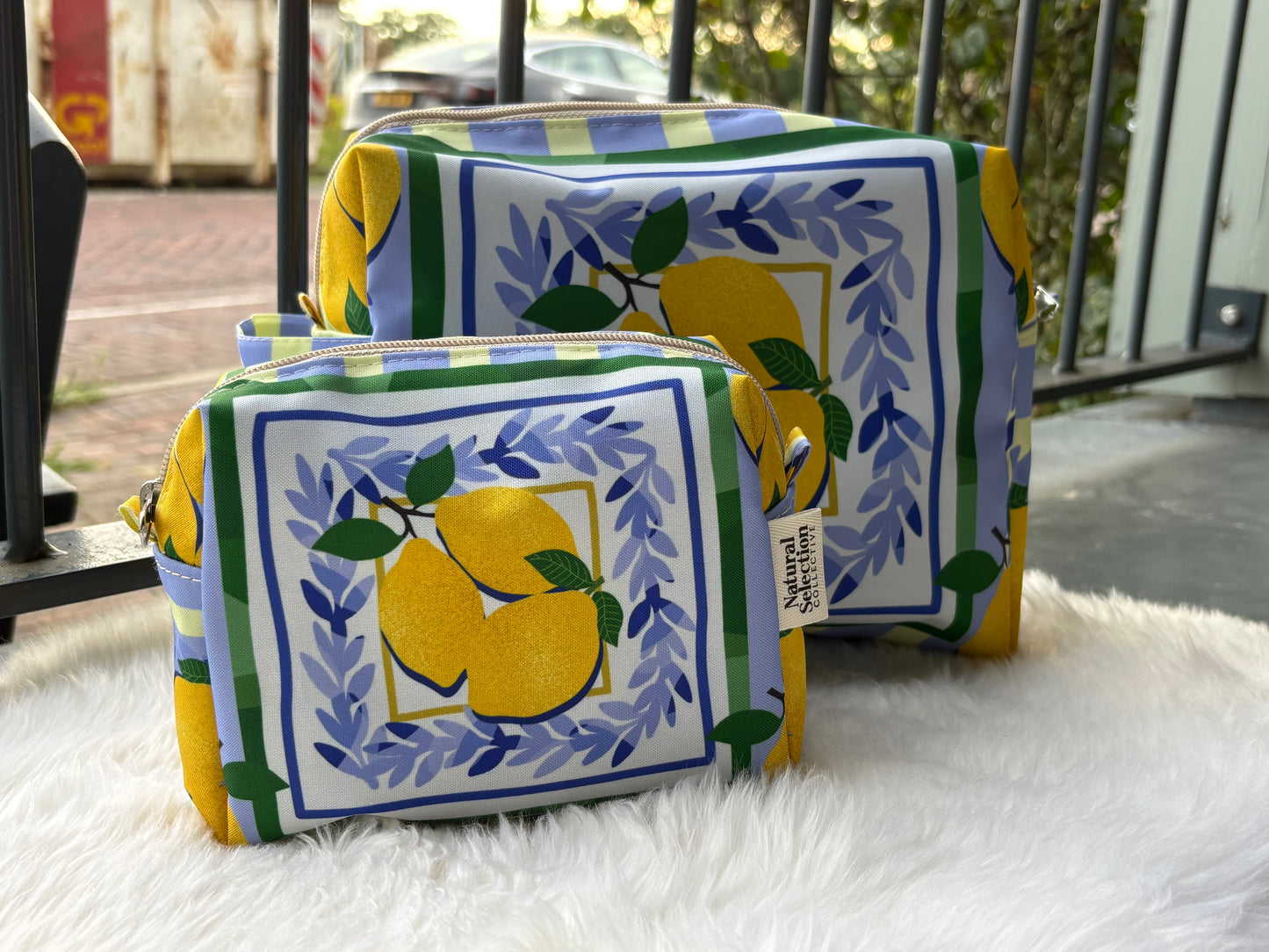 Paros Catch - Toiletry Bag Large